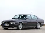 BMW M5 (E34S) 2 покоління, рестайлінг, седан (1994 - 1995)