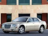 Chrysler 300C (LX) 1 покоління, седан (2004 - 2007)