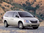 Chrysler Town and Country 4 покоління, рестайлінг, мінівен (2004 - 2007)