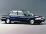 Honda Civic (ED2, ED3, ED4) 4 покоління, седан (1987 - 1989)