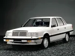 Hyundai Grandeur (L) 1 покоління, седан (1986 - 1989)