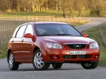 Kia Cerato (LD) 1 покоління, хэтчбек 5 дв. (2004 - 2007)