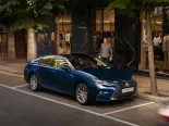 Lexus ES250 (ASV60) 6 покоління, рестайлінг, седан (2015 - 2018)