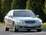 Mercedes-Benz S-Class (V220, W220) 4 покоління, рестайлінг, седан (2002 - 2005)