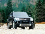 Mitsubishi Pajero (V93W, V97W, V98W) 4 покоління, джип suv 5 дв. (2006 - 2011)