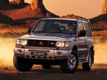 Mitsubishi Pajero (V21W, V23C,  V23W, V24C,  V24W, V25W, V26W) 2 покоління, рестайлінг, джип suv 3 дв. (1997 - 2005)