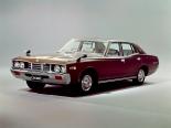 Nissan Cedric (330, P330, 331, P331, Q330) 4 покоління, седан (1975 - 1977)