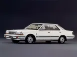 Nissan Gloria (PY30, Y30, UY30) 7 покоління, рестайлінг, седан (1985 - 1987)