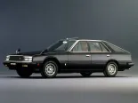 Nissan Skyline (FJR30, HR30, PJR30, UJR30, ER30) 6 покоління, лифтбек (1981 - 1983)