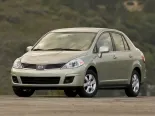 Nissan Versa (SC11X) 1 покоління, седан (2006 - 2012)