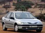 Renault Laguna (B569, B56A B, B56C H N, B56E R,  B565, B56F 2, B56S T 0, B56V) 1 покоління, лифтбек (1993 - 1998)