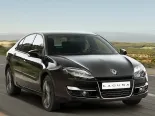 Renault Laguna (BT06, BT08,  BT09, BT0A, BT0J, BT0M, BT0W, BT1H, BT1N) 3 покоління, рестайлінг, лифтбек (2011 - 2015)