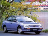 Subaru Impreza (GC4, GC6) 1 покоління, седан (1992 - 1996)