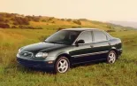 Suzuki Esteem 1 покоління, седан (1996 - 2001)