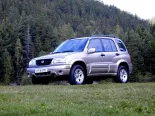 Suzuki Grand Vitara (3TD62, FTD32, FTD82, FTD83, TL52) 1 покоління, джип suv 5 дв. (1997 - 2005)