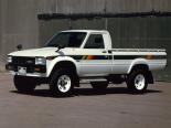 Toyota Hilux (LN30, LN36, LN40, LN46, RN35, RN39, RN45) 3 покоління, рестайлінг, пікап (1981 - 1988)