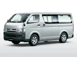 Toyota Regius Ace (TRH200K, TRH200V, TRH221K, TRH226K, KDH200K, KDH200V, KDH205V, KDH220K, KDH225K) 2 покоління, мінівен (2004 - 2007)