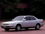 Toyota Vista (SV30, SV32, SV33, SV35, CV30) 3 покоління, седан (1990 - 1992)